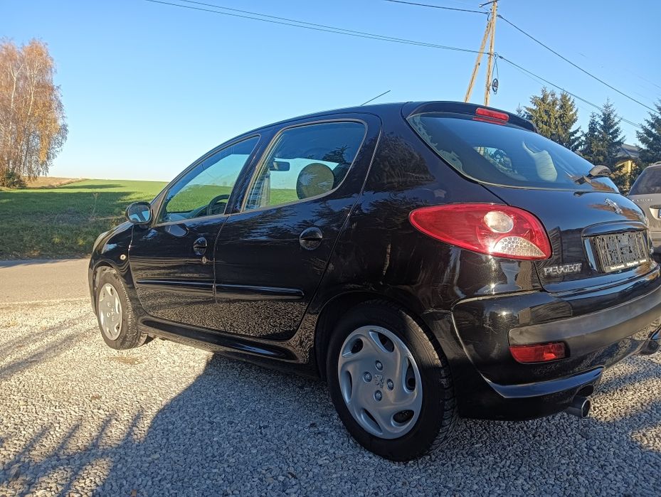 Peugeot 206 Plus benzyna 1.4 niski przebieg 111 tys. Prosto z lawety