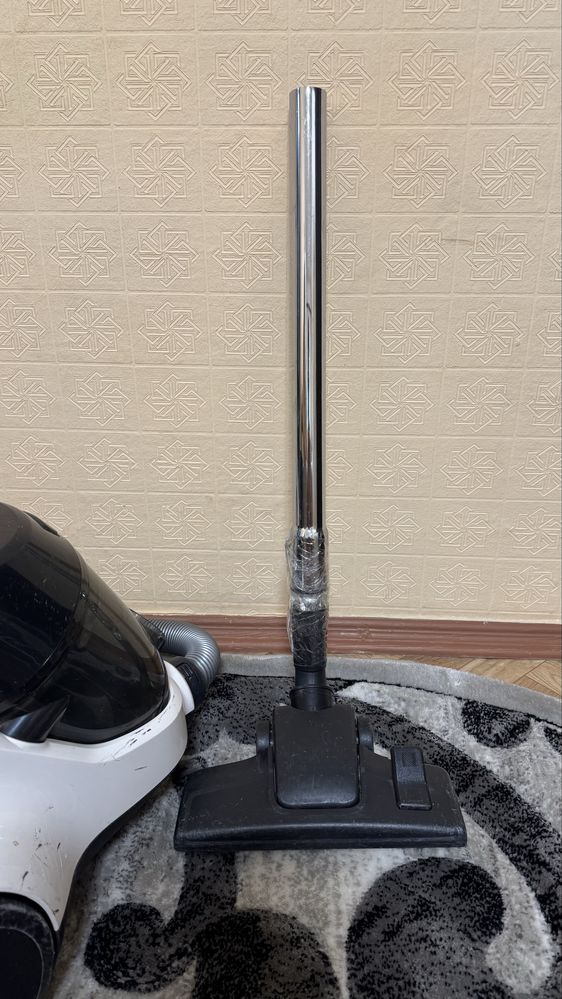 пылесос electrolux ec41-25w