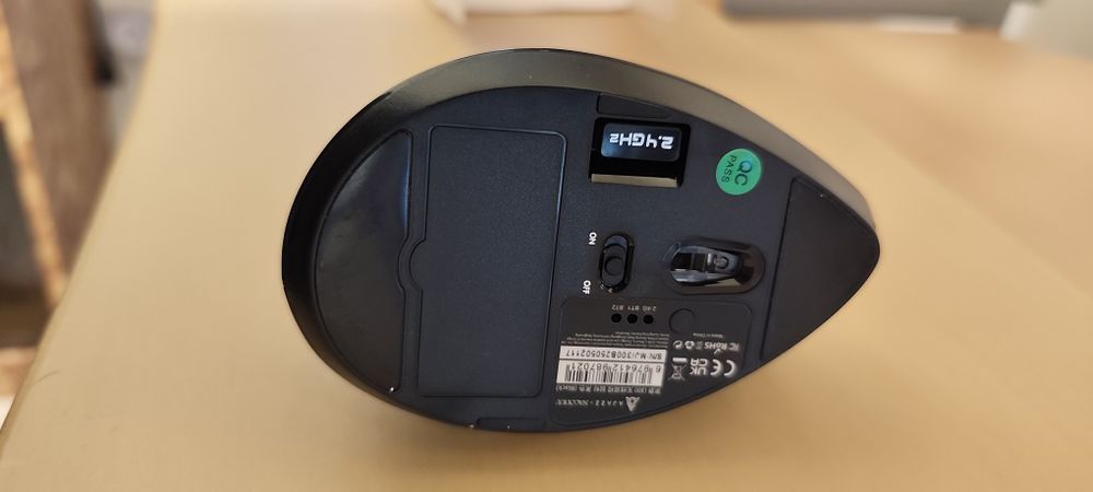 Rato Vertical WiFi e bluetooth novo