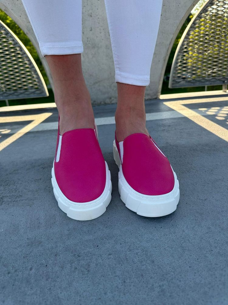 Trampki slip’on skóra naturalna