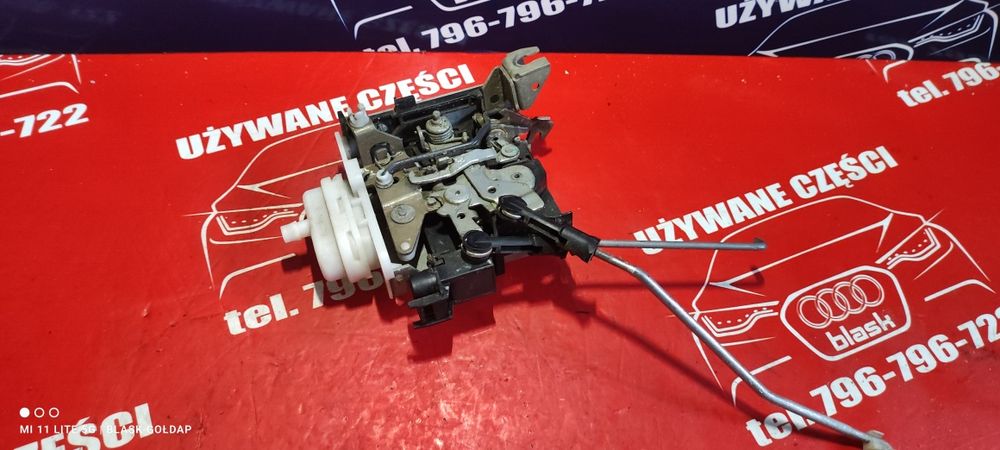 Zamek Drzwi Prawy Przód Audi A3 8L 5D Lift Części Blask Gołdap