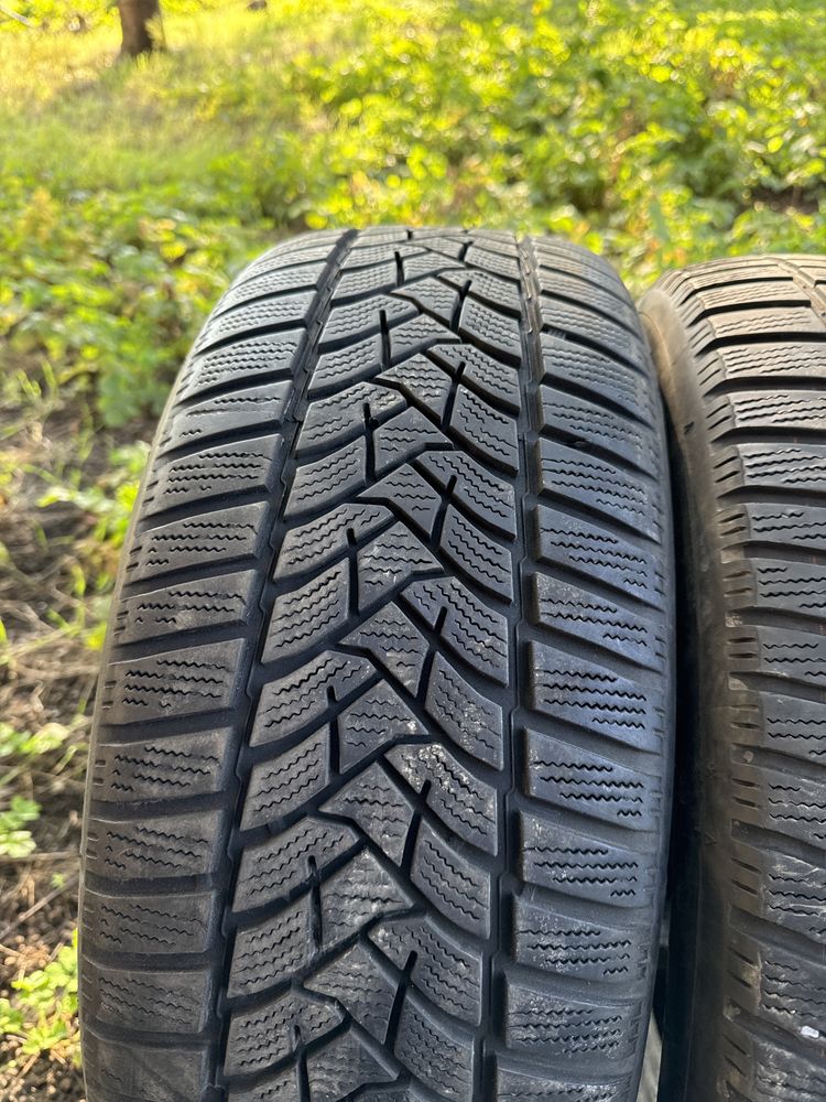 Зимняя резина бу шины бу зима 205/55/16 Dunlop 2018 год