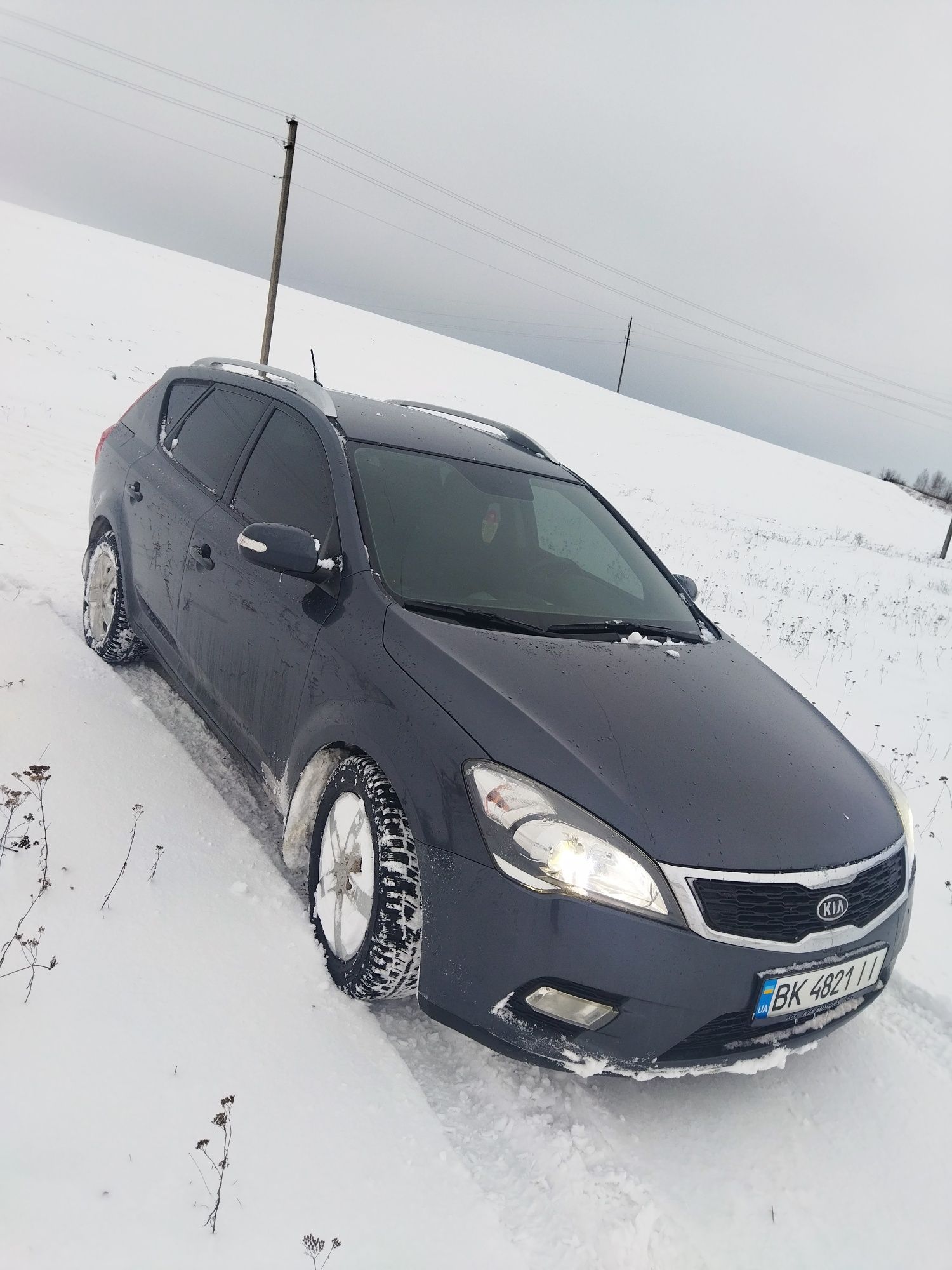 Продам хорошу машину Kia Seed 1.6 дизель 2010 року