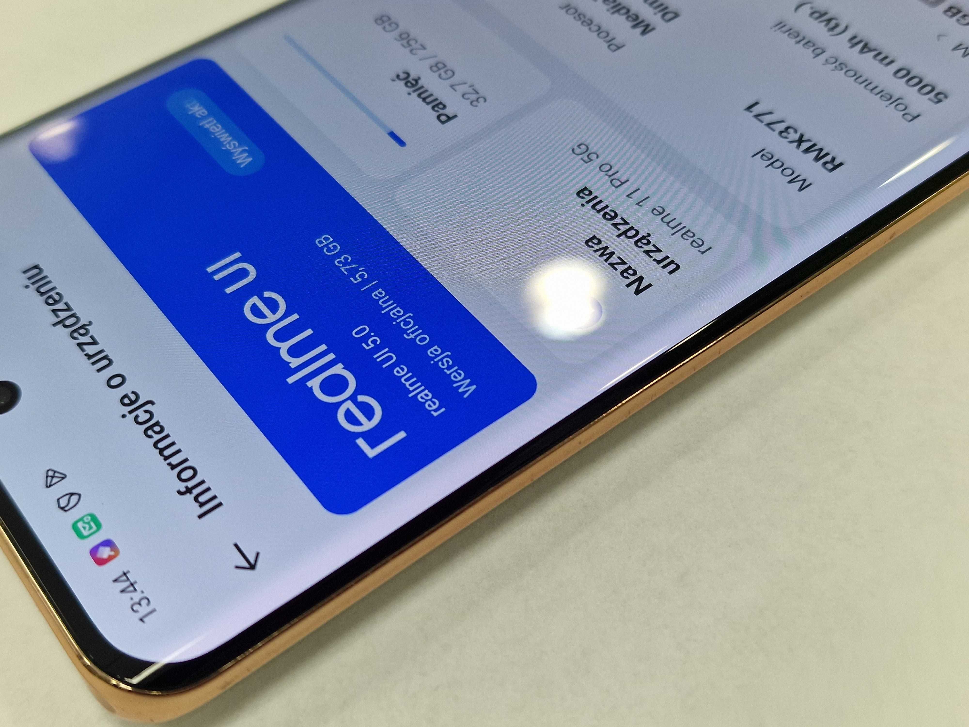 Realme 11 PRO 5G Dual SIM/ 8GB/ 256GB/ Sunrise Beige/ Grade A- + ładow