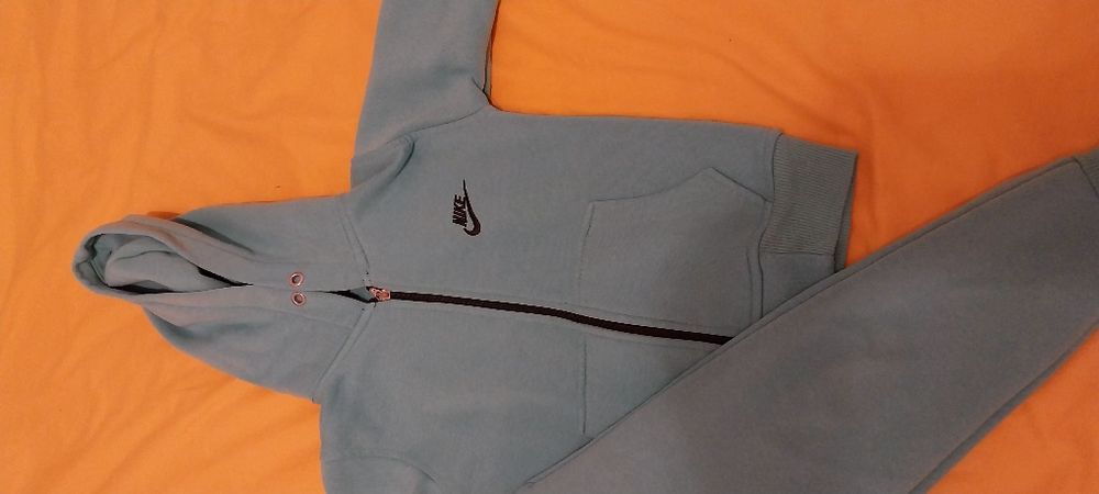 Nike dres dziewczynka 110-116 zielony