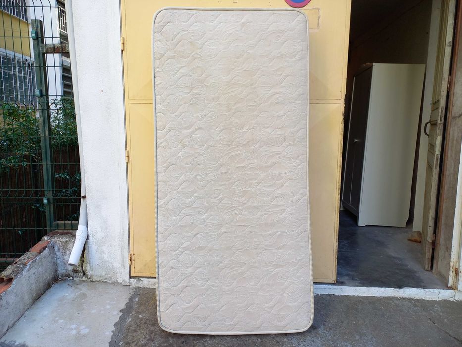 Colchão Ortopédico Individual com 1,83 cm