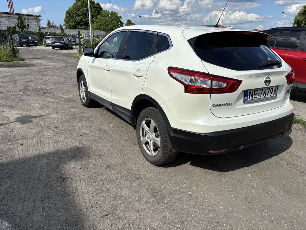 Nissan Qashqai  1.2 benzyna Do konca Serwisowany