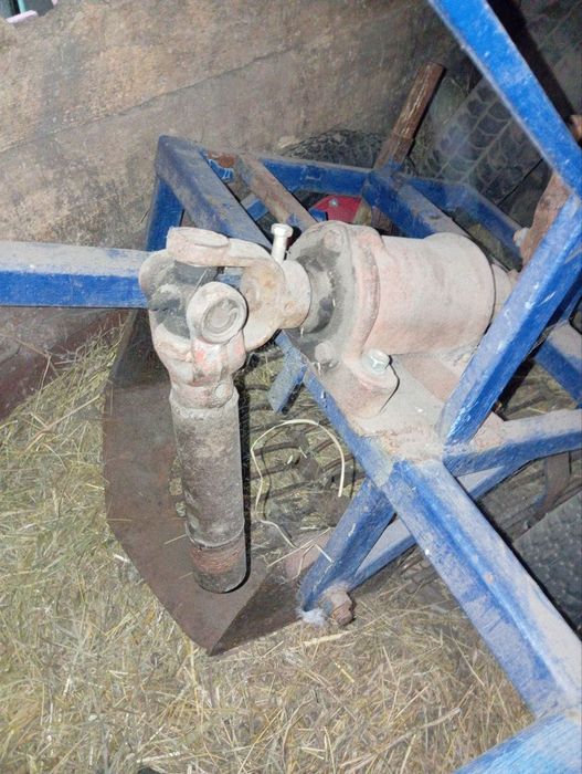 Продам картопле копалку