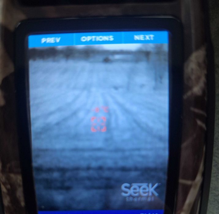 SEEK RevealXR kamera termowizyjna na nocne polowanie