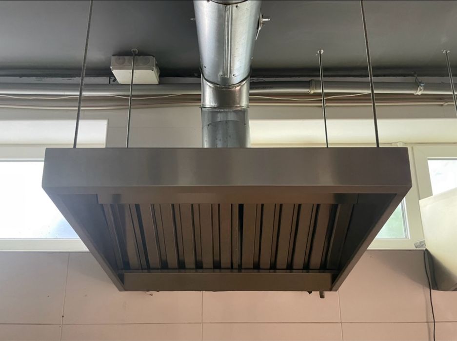 Витяжний зонт, витяжка з нержавіючої сталі