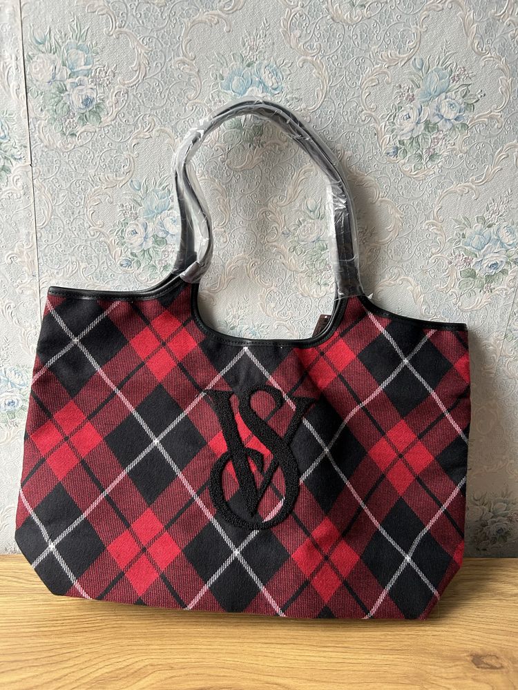 Сумка-шопер Victoria’s seacret Plaid Tote