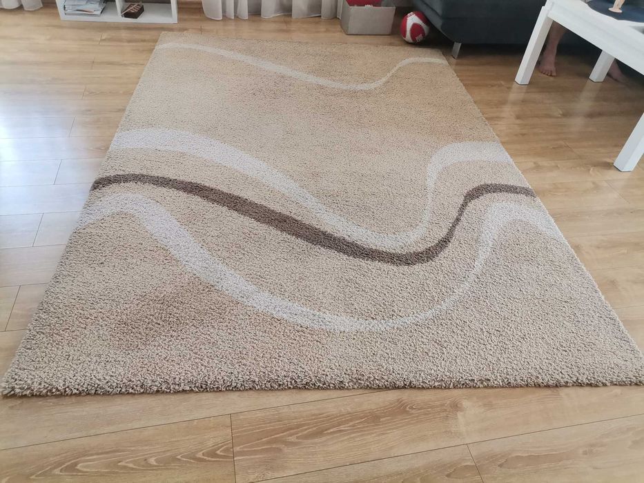 Dywan kremowy 200x270 cm