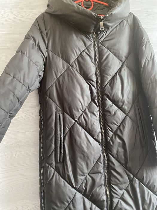 Пуховик зимовий плащ пальто XS