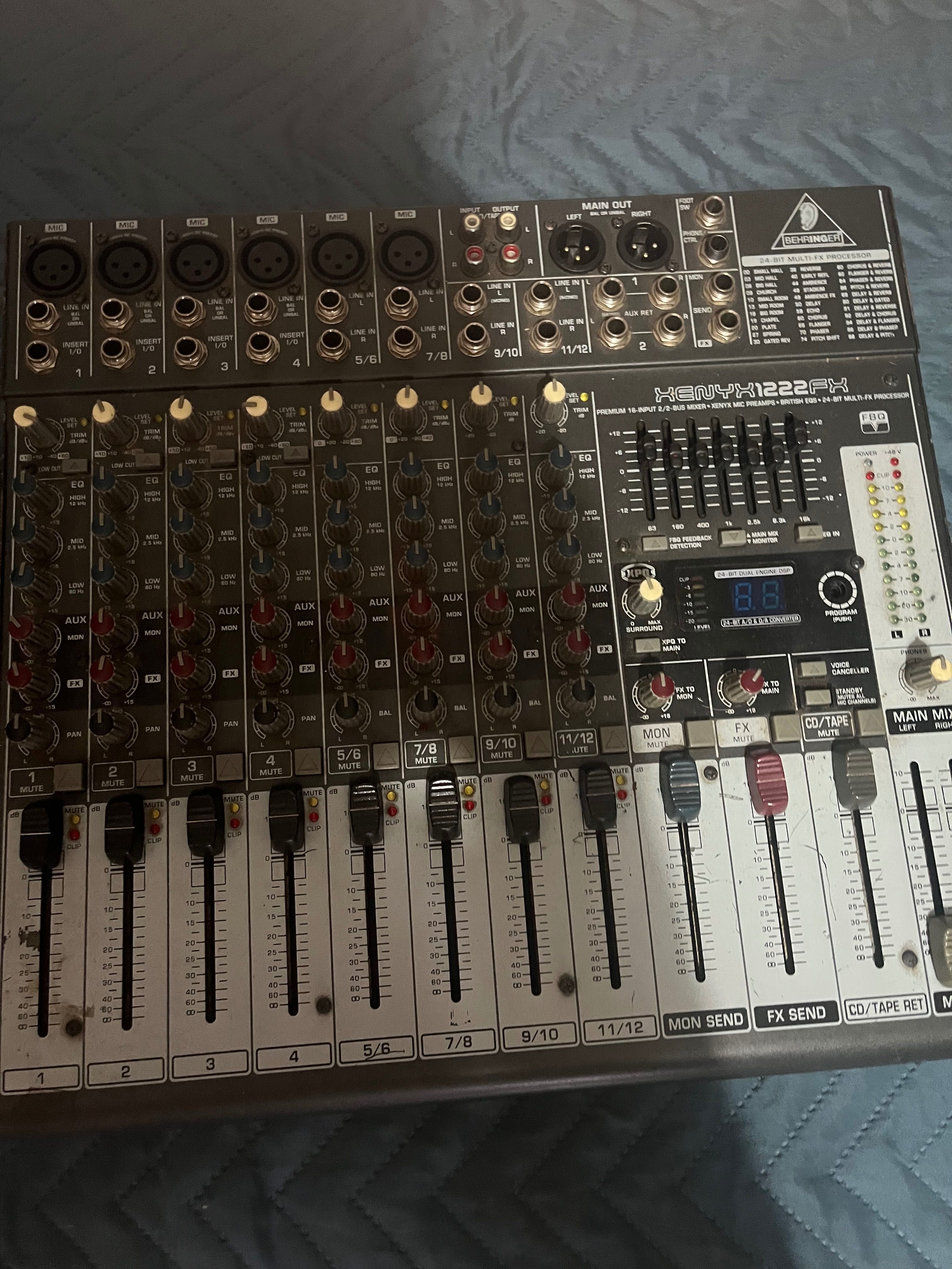 Mesas de som DJ SOUND