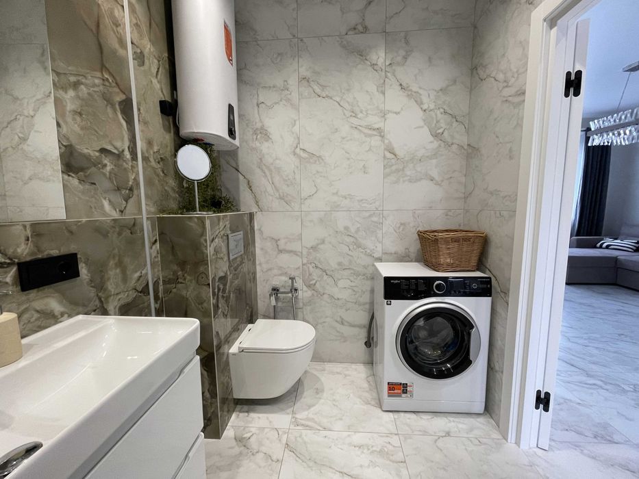 Продаж 1 пов. таунхауса з ділянкою в центрі Гостомеля