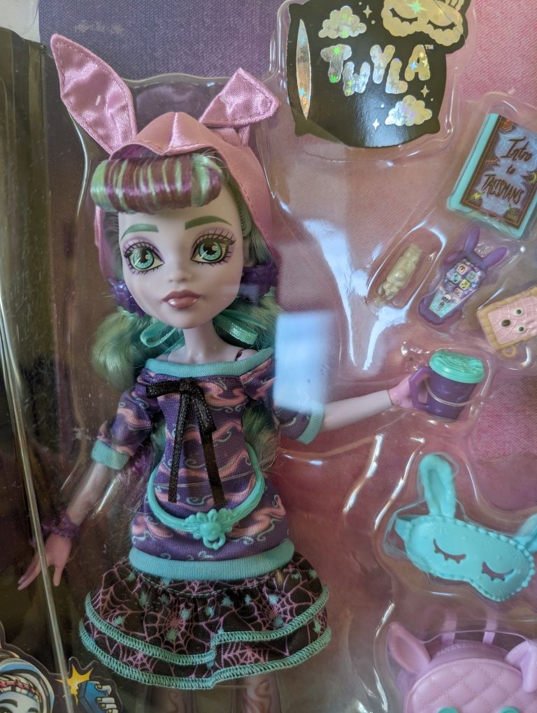 Лялька Монстер Хай Твайла Monster High Twyla Doll Оригінал