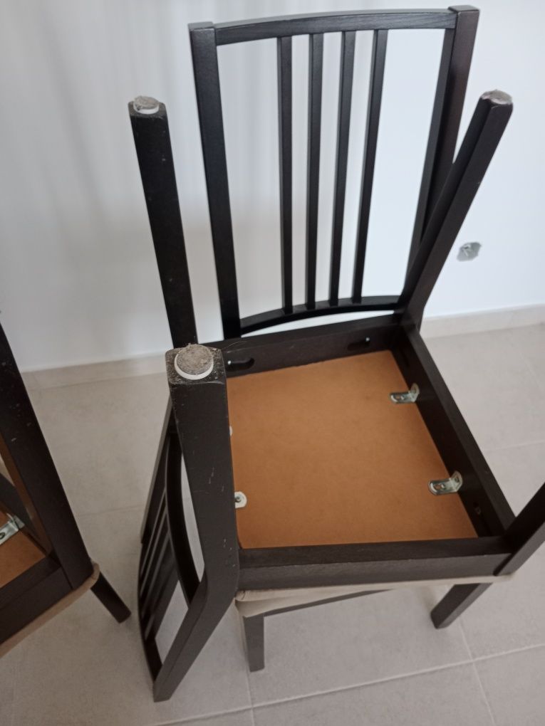 Conjunto de 4 cadeiras ikea