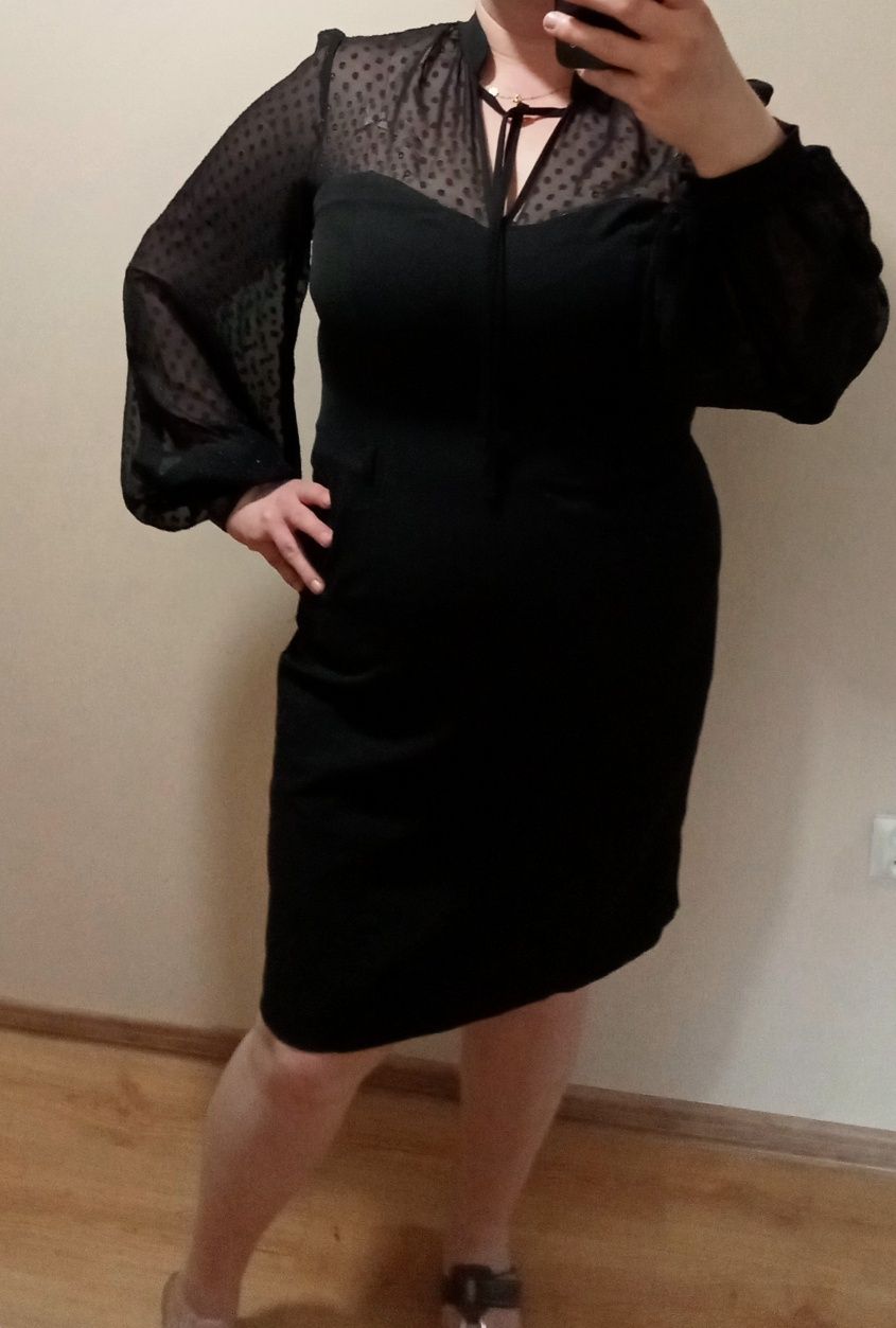 Elegancka czarna sukienka rozmiar 46