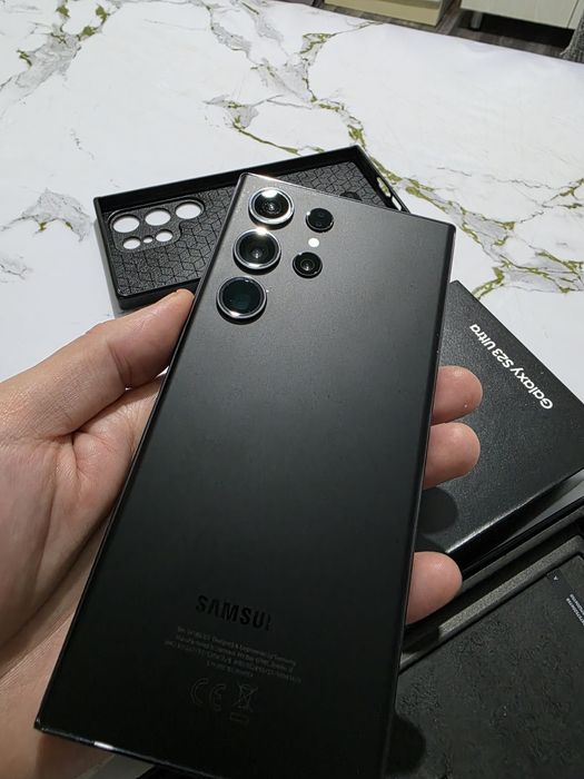 Samsung S23 Ultra - 8/256, 6.8", Snapdragon 8 gen 2 / 2 фізичні СІМ!