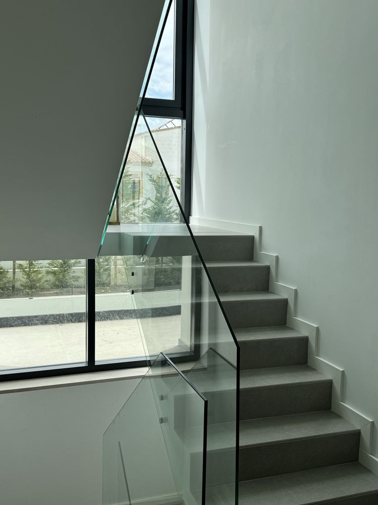 Quarto em Urbanização Portela da Vila