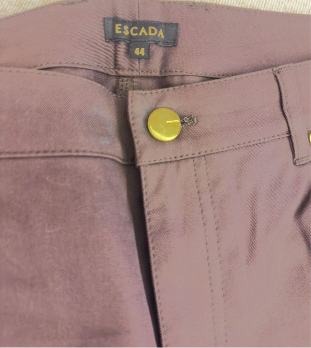 Брюки ESCADA Royal Purple  розкіш у кожному кроці, різних кольорів