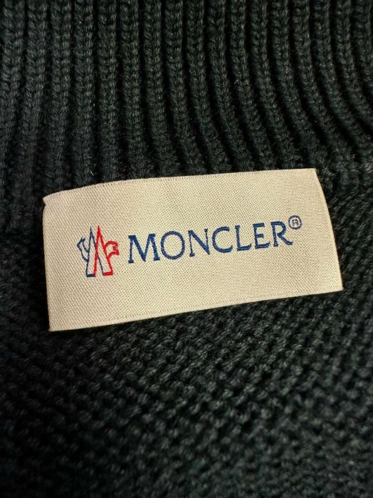 Кардиган Moncler Padded Cotton Embossed Logo Zip-Up Cardigan монклер