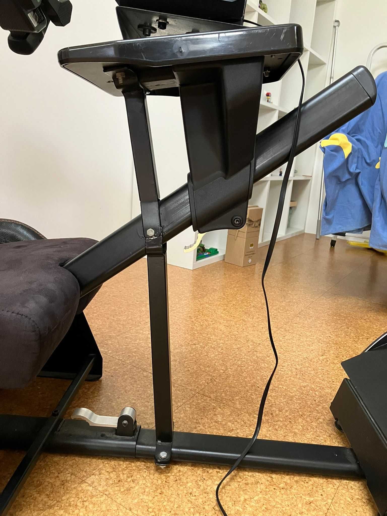 Cockpit de Simulação de Corridas Playseat WRC (Modificado)