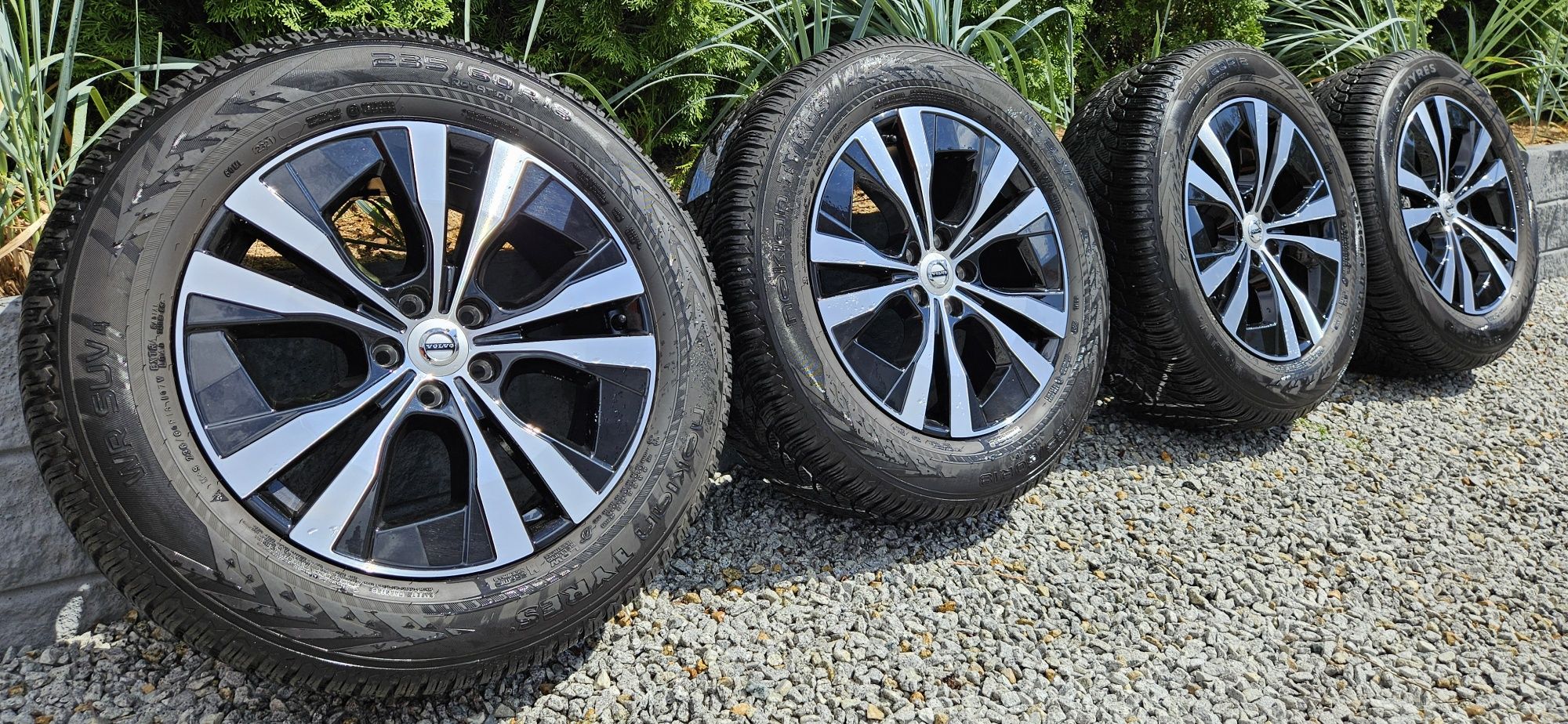 VOLVO XC40/60/90 - Felgi/koła zimowe 18"
