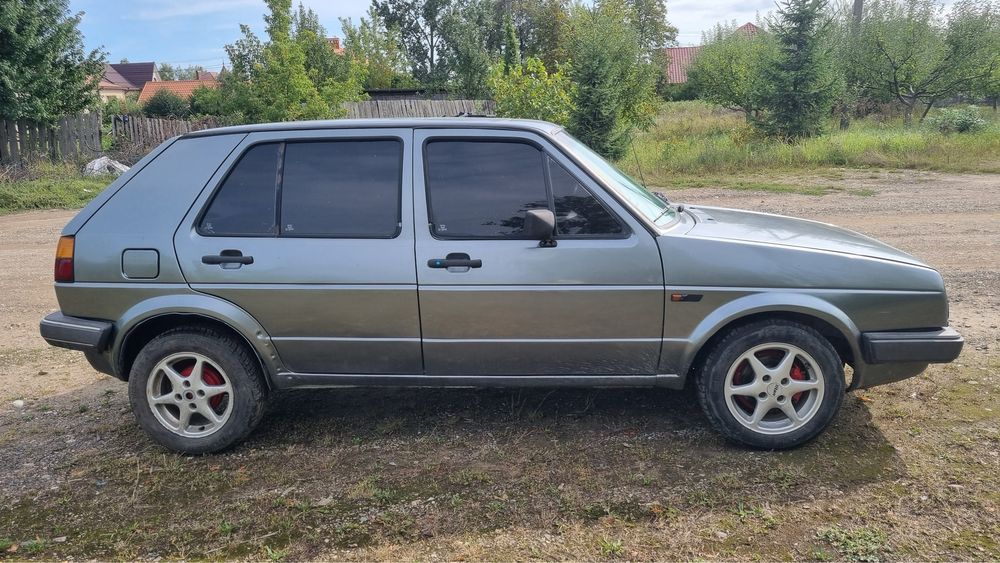 Продам Golf 2