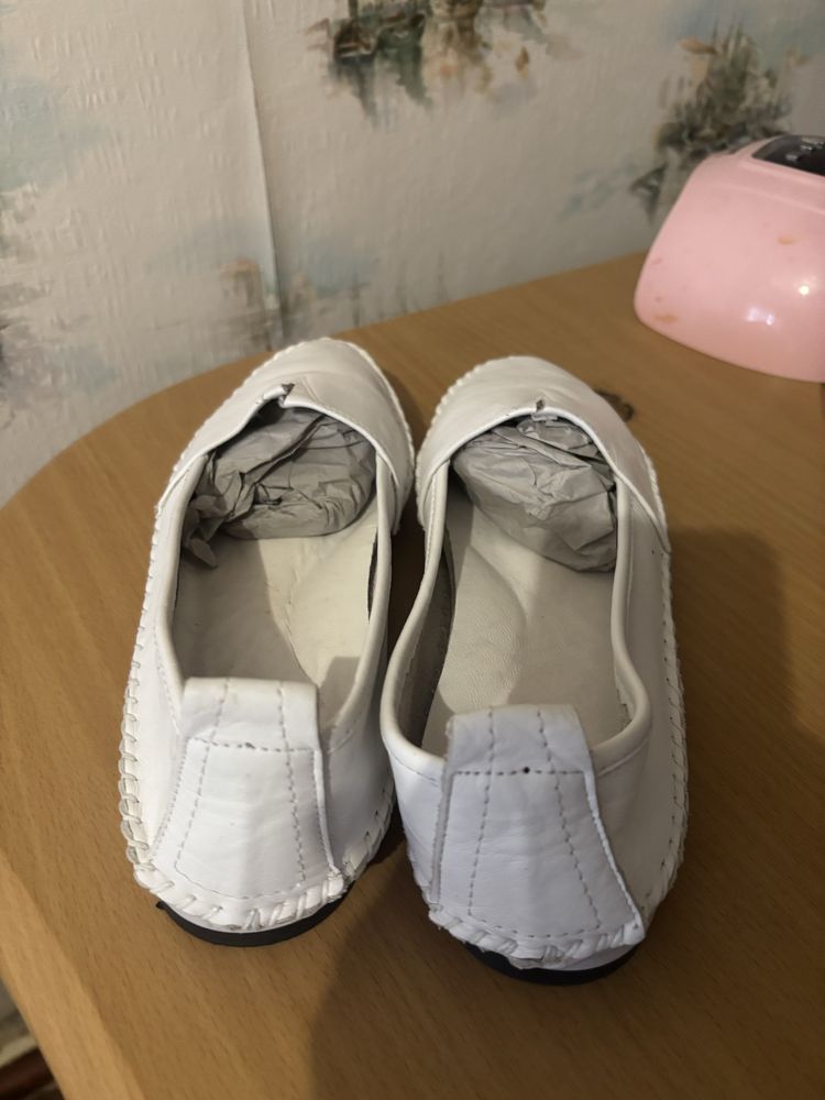 Мокасины/туфли/натуральная кожа/40го размера
