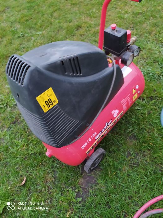 Компресор в гарному стані Італія.