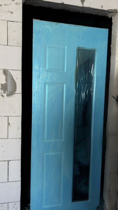 Продам межкомнатные двери новые