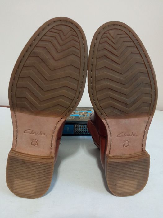 Шкіряні Челсі Clarks . Р. 40