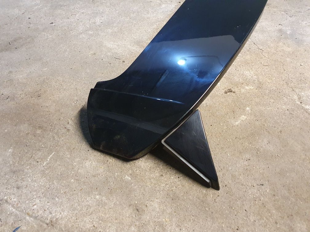 Lotka spoiler klapy opel astra k