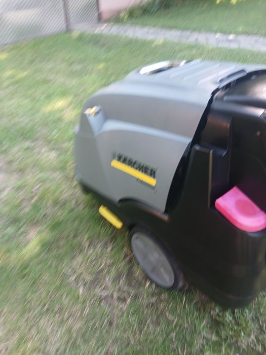 Мийка високого тиску Karcher nds професійний