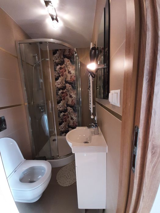 Pokoje I Apartamenty U Jambora z wyżywieniem zapraszamy.