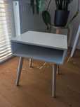 Sklum stolik nocny 40x35 cm z drewna Zente