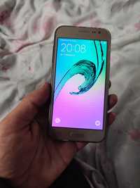 Телефон samsung j2