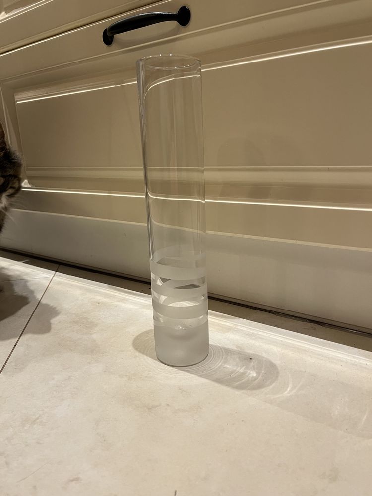 Wazon szklany wysoki 30 cm