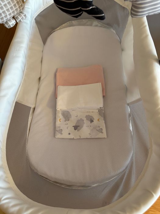 Berço Chicco Baby Hug 4 em 1 com colchão