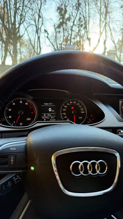 Audi A4 b8 2012р