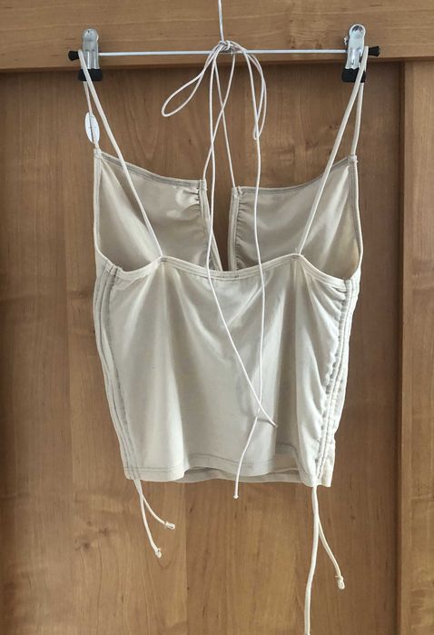 Beżowy top z siateczki, bieliźniany, na cienkich ramiączkach Reserved