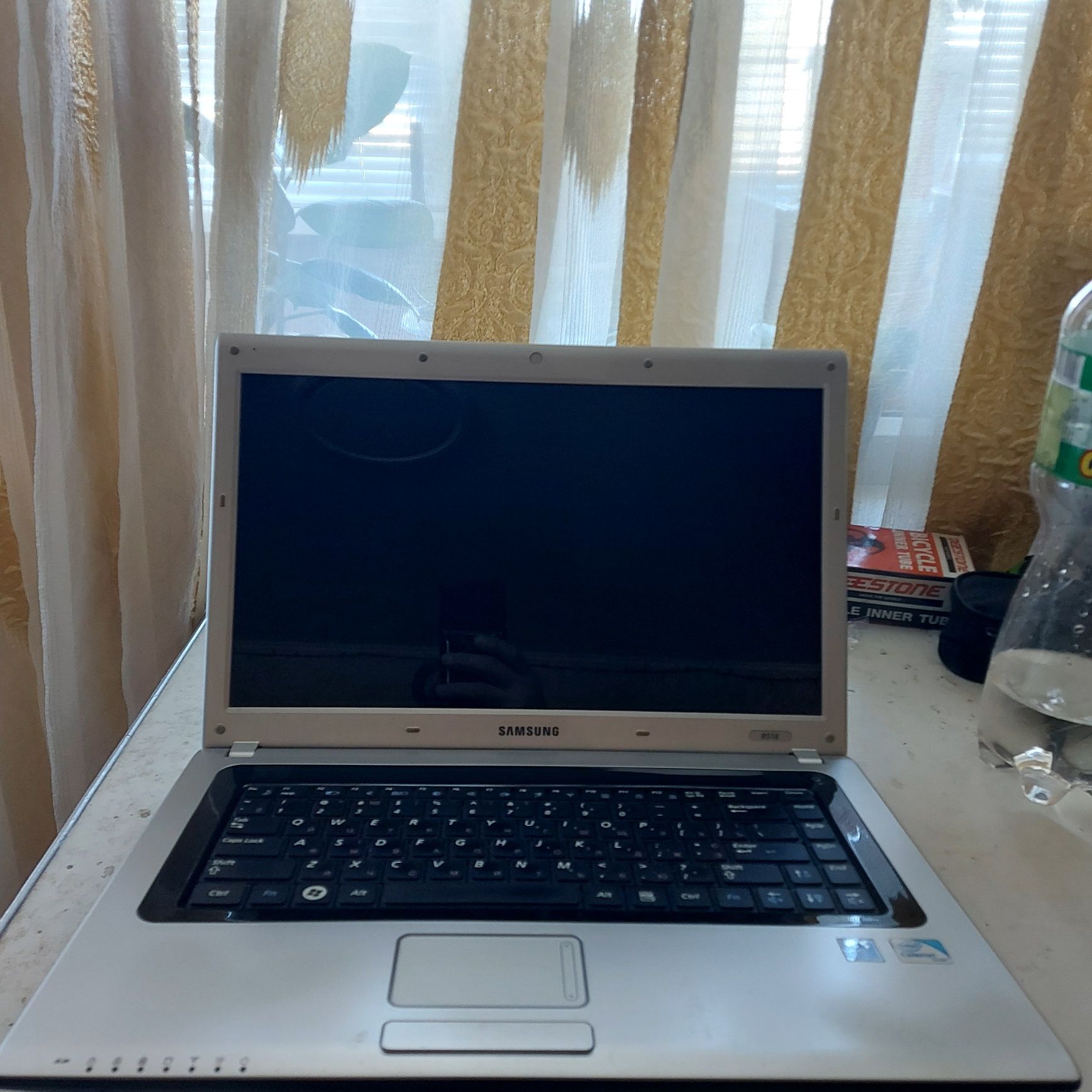 Ноутбук Samsung RV518 продажа по запчастям
