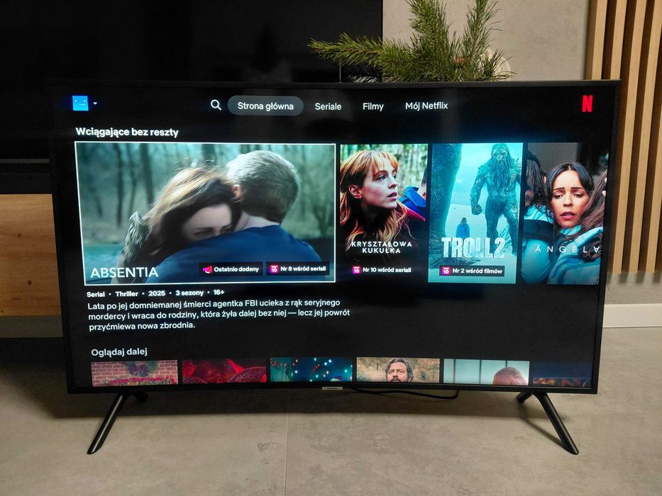 Telewizor Samsung / 49 ‘’ / Smart / 4K / DVB-T2 / Curved