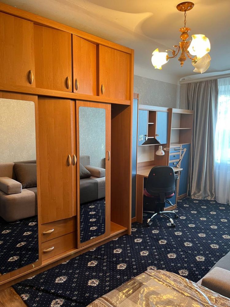 Оренда кімнати в гуртожитку сімейного типу, Павло Кічкас, в. Історична