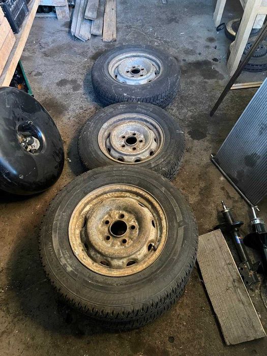 14 c  185 резина диски mitsubishi L400 R 14  185 C