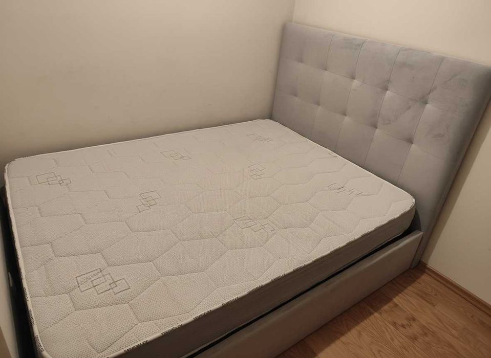 Cama de Casal Completa (Sommier + Cabeceira + Colchão)
