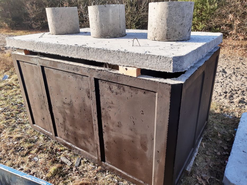 Zbiornik na deszczówkę szambo szamba betonowe stydzienki wodomierzowe