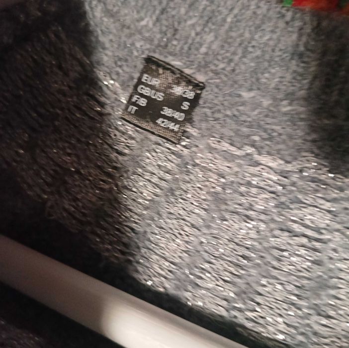 Lekki sweterek oversize 3% alpaka 36-40