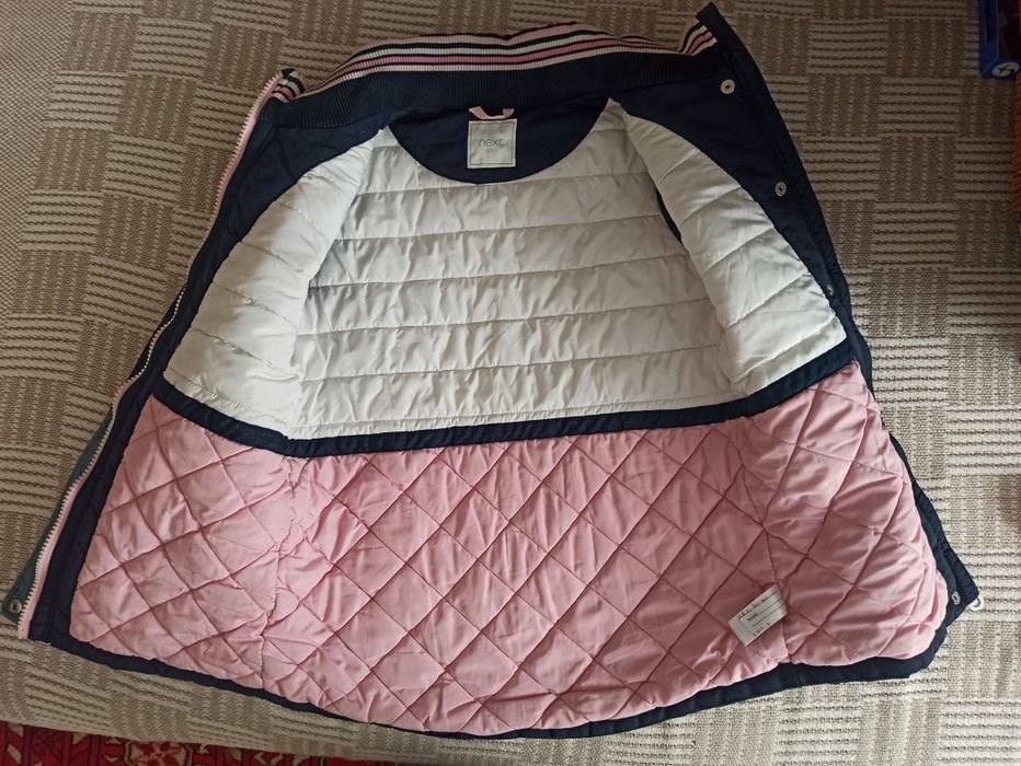 Куртка Next  р. 146